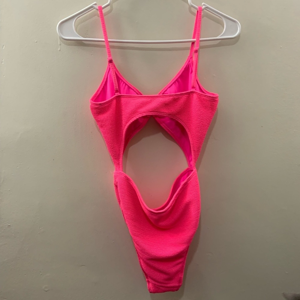 PacSun Pink One Piece Swimsuit - Picture 2 of 5